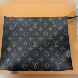 Louis Vuitton Monogram Toiletry Pouch 26